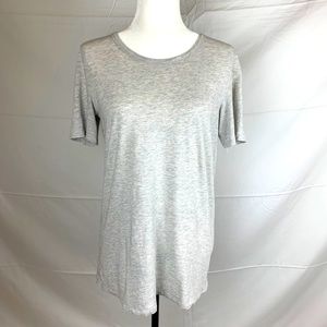 Lululemon Grey tee